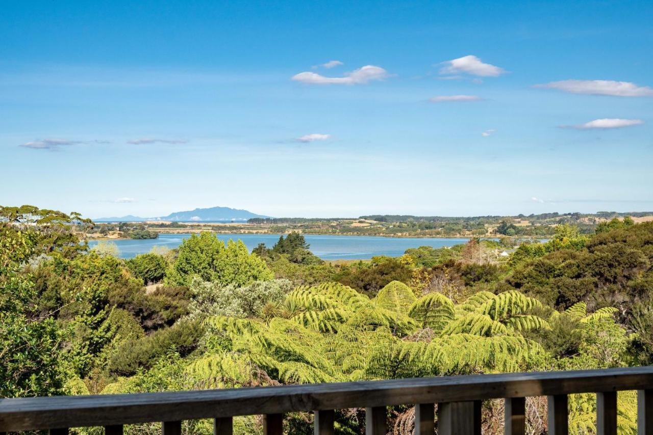 Tui & Nikau Cabins Mangawhai Exteriör bild