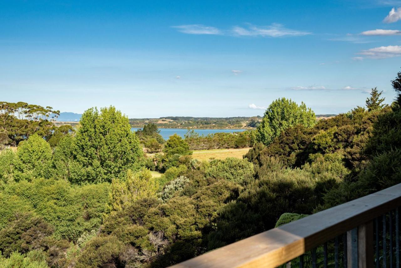 Tui & Nikau Cabins Mangawhai Exteriör bild